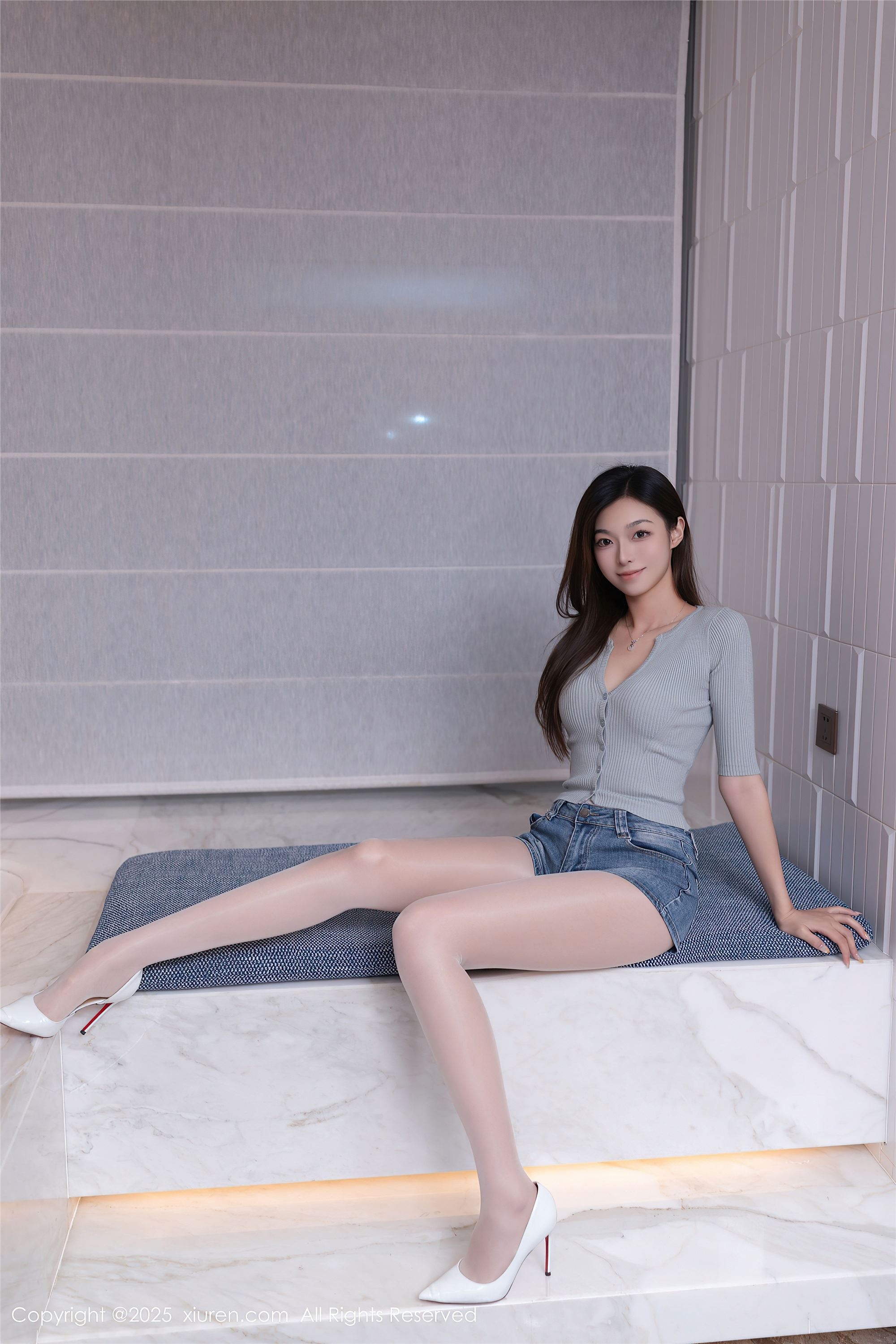 Xiuren秀人网 2025.10.17 NO.10881 kiki柚柚